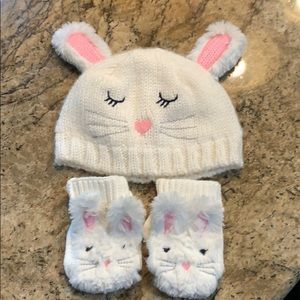 Gymboree 0-12 month rabbit hat and glove set